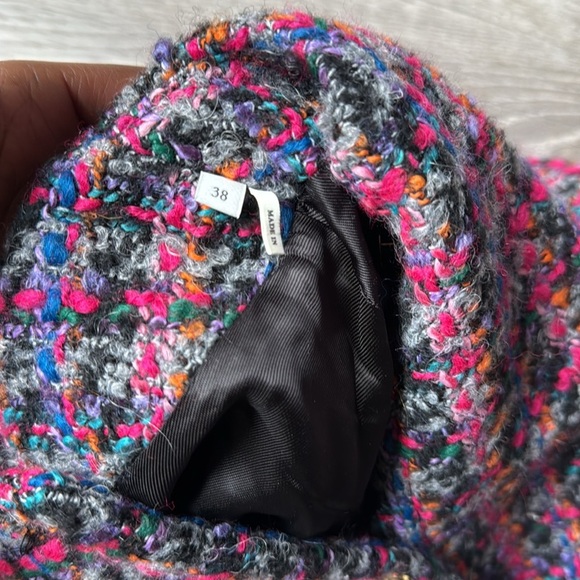 NEW SANDRO Cropped  wool blend bouclé-tweed jacket - Black/Fuschia FR 38 - Picture 14 of 16